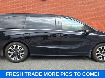 Used 2025 Honda Odyssey Elite