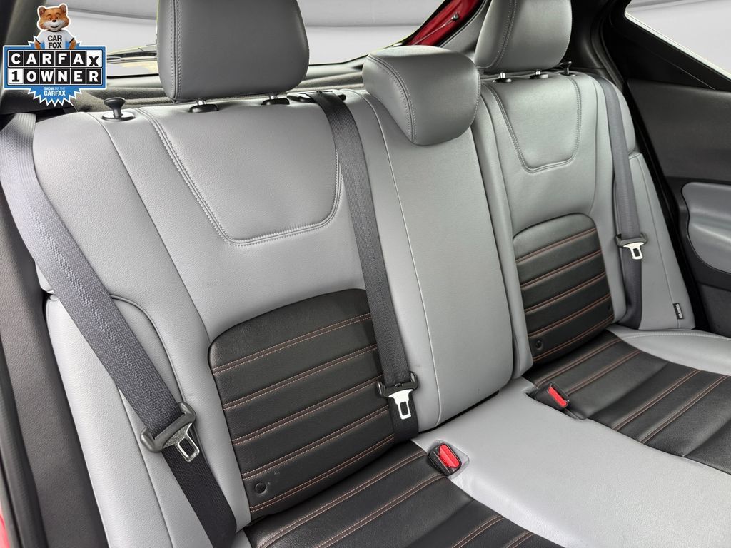Certified 2023 Nissan Kicks SR w/ SR Premium Package FWD image 16