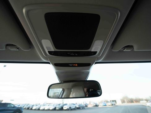 New 2026 Honda HR-V LX image 18