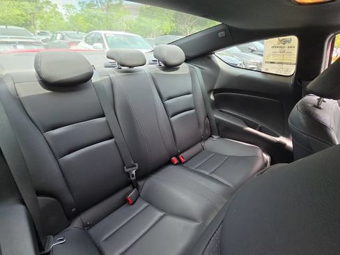 Used 2016 Honda Accord Touring image 16