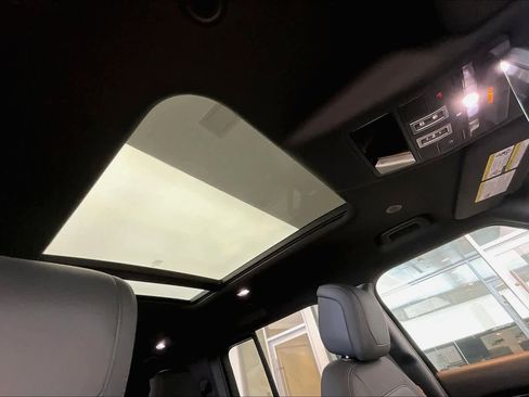 Used 2024 Land Rover Defender 130 Outbound image 12