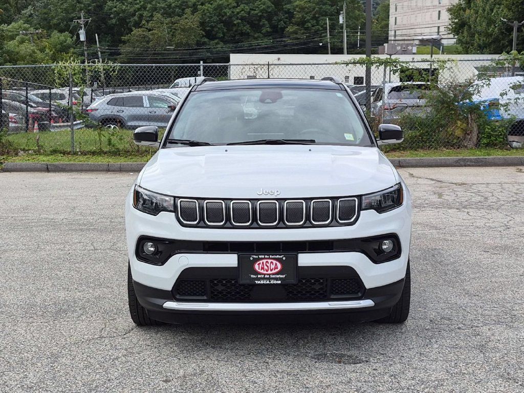 Used 2022 Jeep Compass Limited w/ Sun and Sound Group AWD/4WD image 10