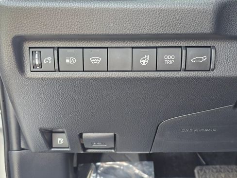 Used 2024 Toyota RAV4 XSE w/ Weather Package AWD/4WD image 24