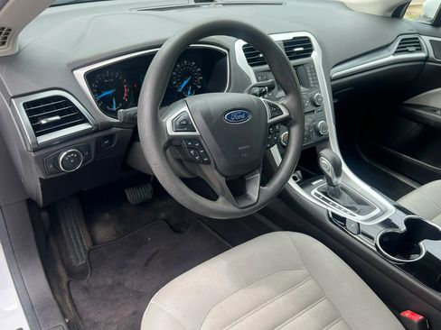 Used 2015 Ford Fusion S FWD image 14