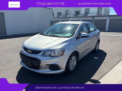 Used 2017 Chevrolet Sonic LT FWD image 1