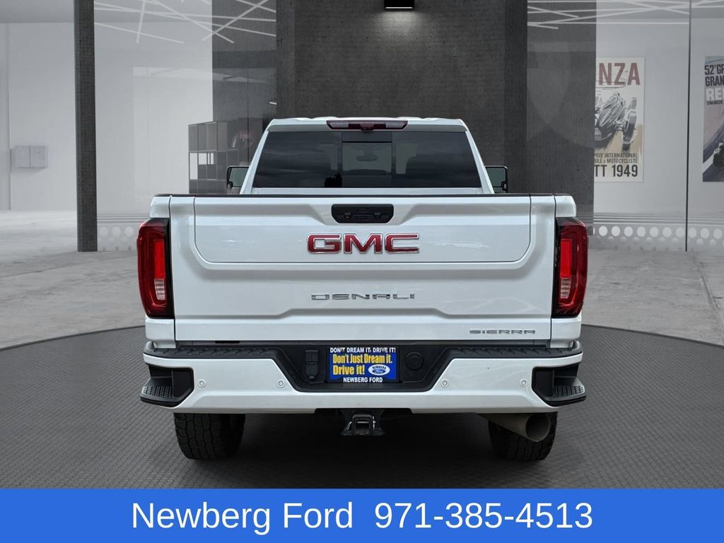 Used 2023 GMC Sierra 3500 Denali w/ Denali Ultimate Package AWD/4WD image 6