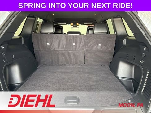 Used 2021 Jeep Grand Cherokee Laredo X AWD/4WD image 9