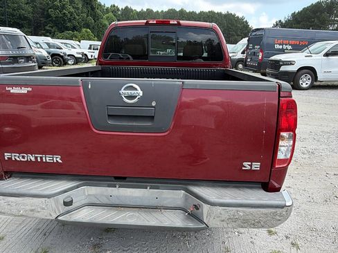 Used 2007 Nissan Frontier SE w/ SE Value Truck Pkg RWD image 9