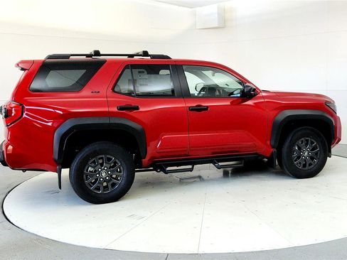 New 2026 Toyota 4Runner SR5 AWD/4WD image 6