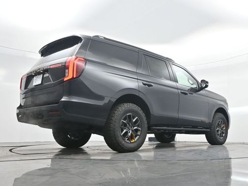New 2026 Ford Expedition Tremor image 41