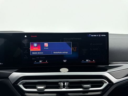 Used 2023 BMW i4 eDrive40 w/ Premium Package RWD image 25
