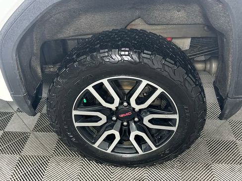 Used 2020 GMC Sierra 1500 AT4 w/ AT4 Premium Package AWD/4WD image 36