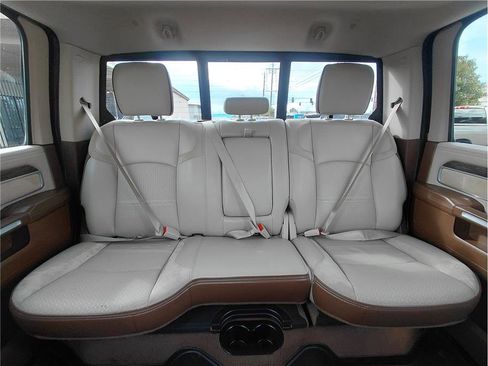 Used 2019 RAM 2500 Laramie image 7