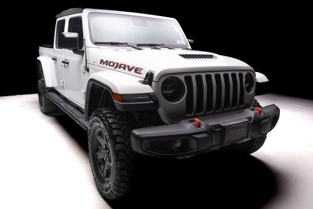 Used 2020 Jeep Gladiator Mojave AWD/4WD image 39