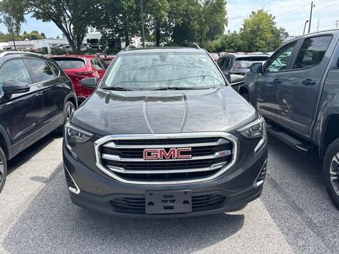 Used 2019 GMC Terrain SLE w/ Driver Convenience Package AWD/4WD image 2