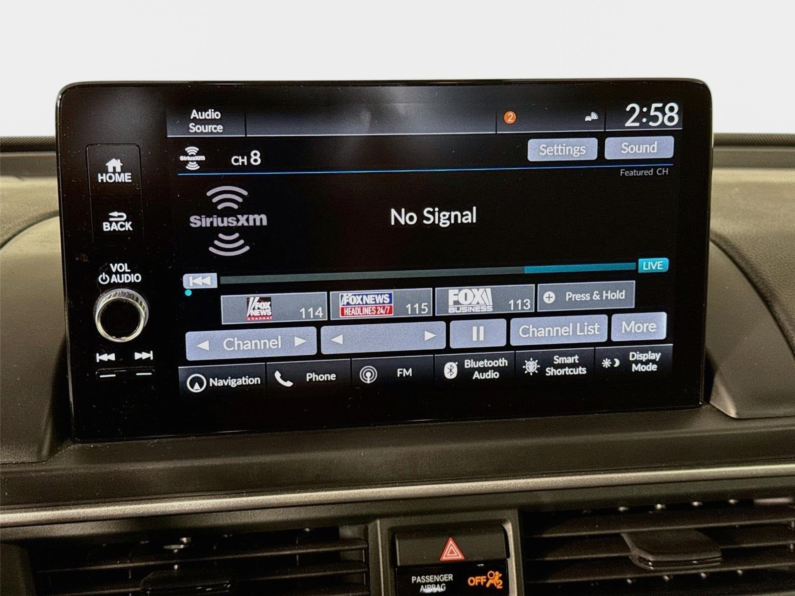 Used 2023 Honda Pilot Touring image 16