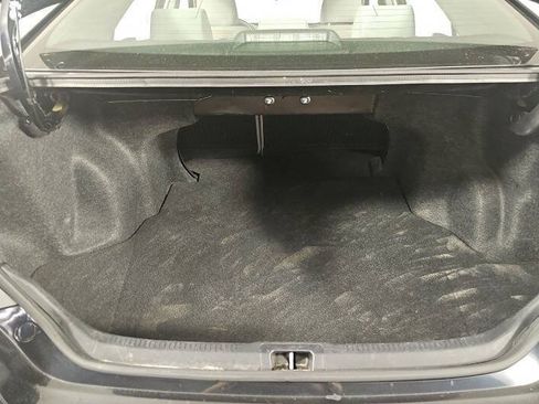 Used 2017 Toyota Camry LE FWD image 7