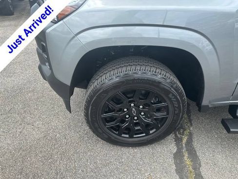 New 2026 Chevrolet Colorado W/T RWD image 10