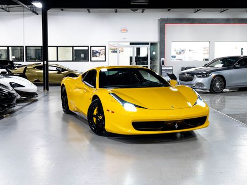 Used 2010 Ferrari 458 Italia Coupe RWD image 88