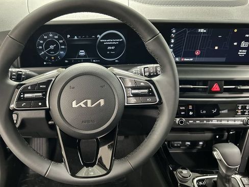 New 2026 Kia Seltos EX AWD/4WD image 11
