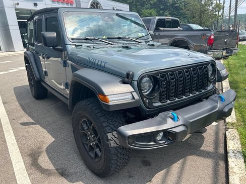 Used 2024 Jeep Wrangler Unlimited AWD/4WD image 6