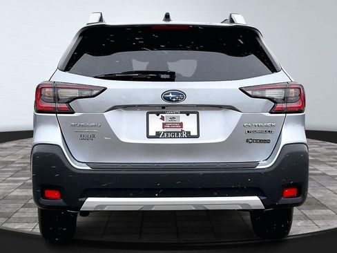 Certified 2025 Subaru Outback Touring XT image 4