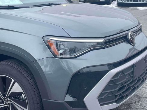 New 2026 Volkswagen Taos SE AWD/4WD image 10