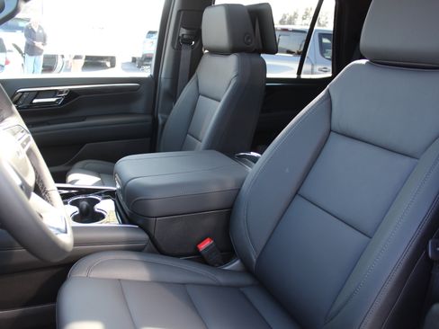 New 2026 Chevrolet Tahoe Z71 w/ Z71 Off-Road Package image 9