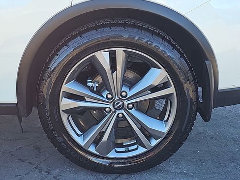 Used 2023 Nissan Murano Platinum w/ Cargo Package image 37