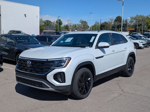 New 2026 Volkswagen Atlas Cross Sport SE AWD/4WD image 10