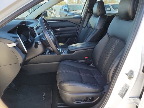 Used 2024 MAZDA CX-50 AWD 2.5 S w/ Premium Package image 14