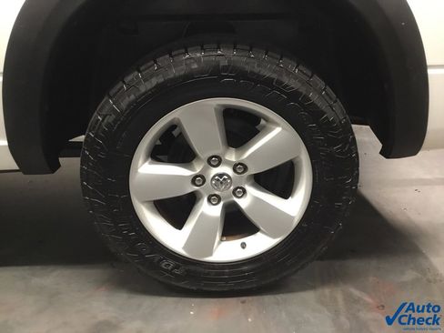 Used 2014 RAM 1500 Express image 20