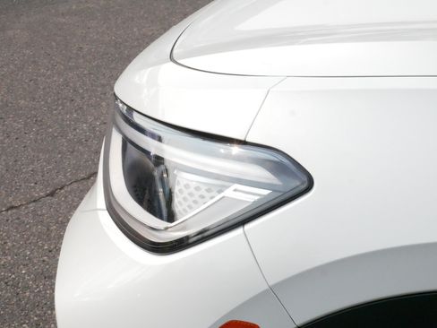 Certified 2023 Volkswagen ID.4 Pro S AWD/4WD image 16