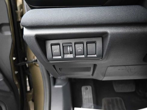 Used 2020 Subaru Outback Premium AWD/4WD image 10