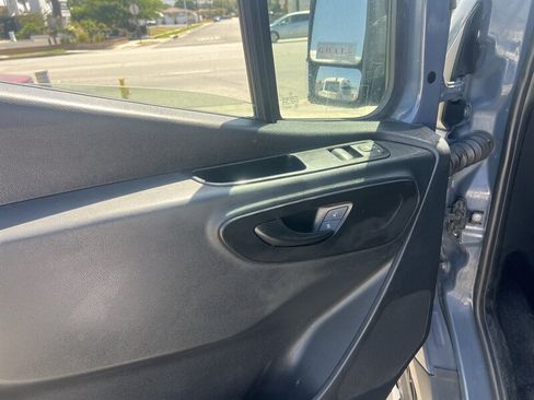 Used 2019 Mercedes-Benz Sprinter 144 image 16