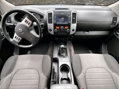Used 2015 Nissan Frontier PRO-4X AWD/4WD image 14