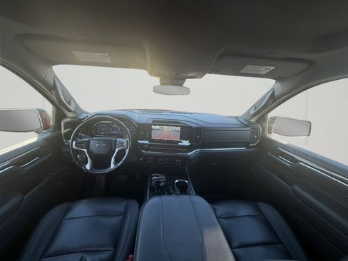 Used 2023 Chevrolet Silverado 1500 RST w/ Convenience Package II image 2