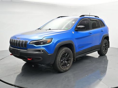 Used 2022 Jeep Cherokee Trailhawk w/ Sound & Nav Group AWD/4WD image 4