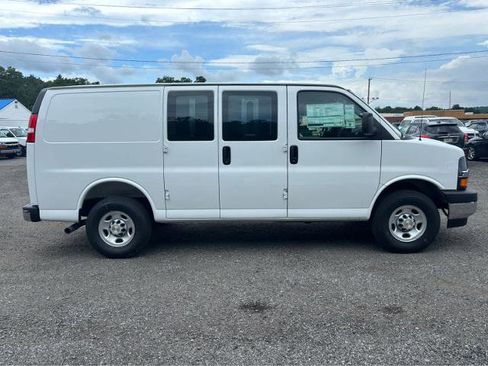 New 2025 Chevrolet Express 2500 w/ Driver Convenience Package RWD image 3