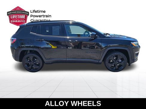 Used 2021 Jeep Compass Latitude w/ Sun and Sound Group AWD/4WD image 7