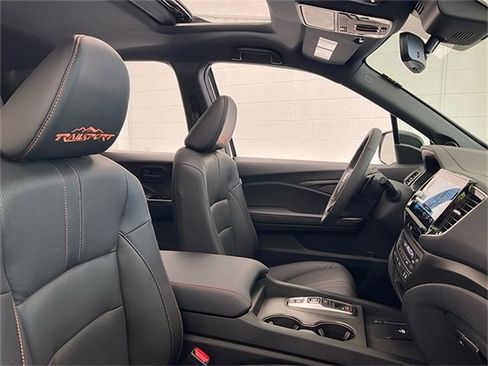 New 2025 Honda Ridgeline TrailSport image 32