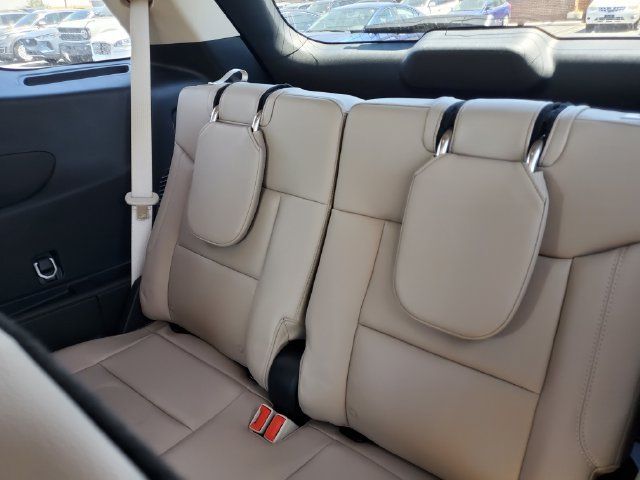 Used 2024 Ford Explorer Limited w/ Limited Technology Package AWD/4WD image 30