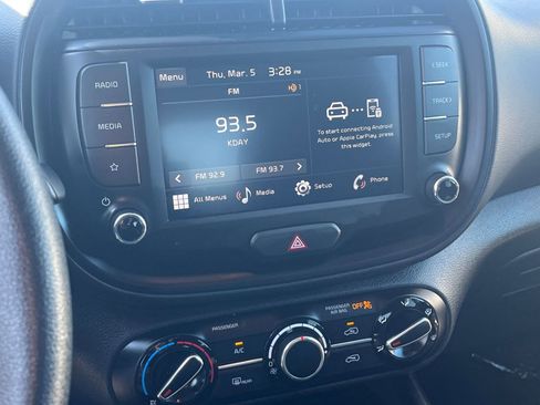 Used 2025 Kia Soul LX w/ LX Technology Package image 20