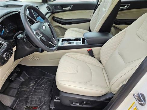 Certified 2024 Ford Edge Titanium w/ Titanium Elite Package AWD/4WD image 16