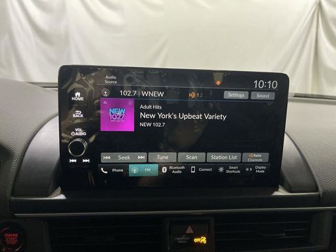 Used 2025 Honda Pilot EX-L image 16