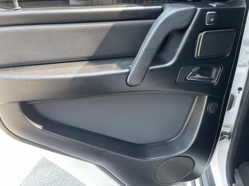 Used 2017 Mercedes-Benz G 550 image 18