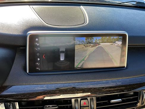 Used 2018 BMW X5 xDrive40e image 25