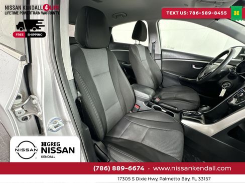 Used 2016 Hyundai Elantra GT image 30