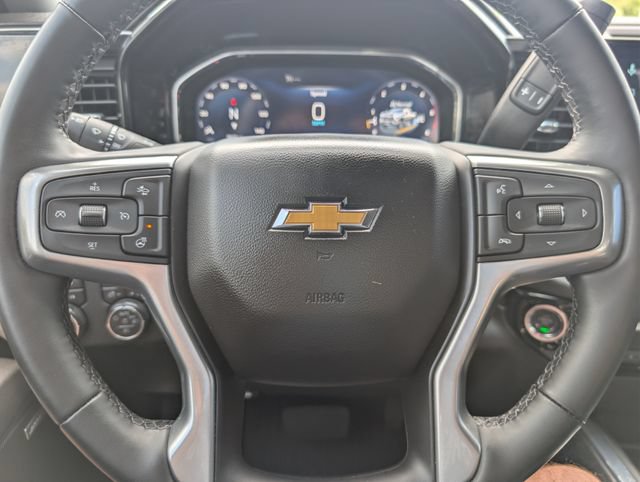 Used 2026 Chevrolet Silverado 3500 LTZ w/ LTZ Premium Package AWD/4WD image 22