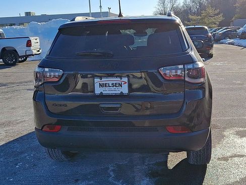 Used 2023 Jeep Compass Altitude image 8